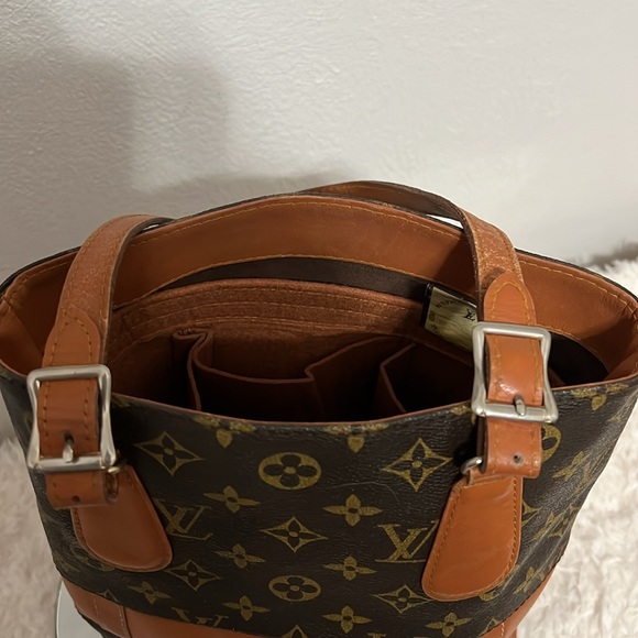 Authentic Rare Vintage Louis Vuitton The French Co Made in USA Bucket GM… - Picture 8 of 17
